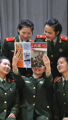 “萌萌噠”班長，我在部隊(duì)最美好的遇見