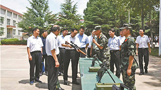 第92個(gè)建軍節(jié)來(lái)臨之際，品味一座城市的“特別遇見(jiàn)”