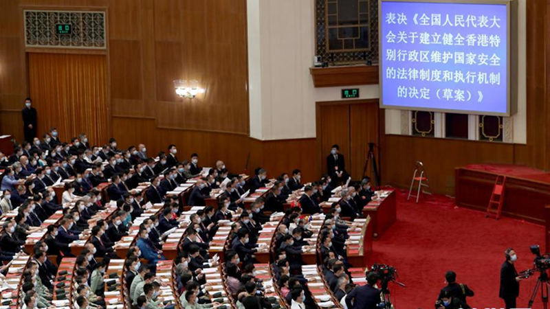 解放軍和武警部隊(duì)代表：堅(jiān)決維護(hù)國家主權(quán)、安全、發(fā)展利益