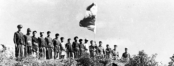 找到共產黨，就找到了光明