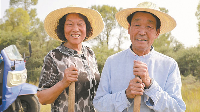 “時(shí)代楷?！睆堖B印：榮譽(yù)的背后，離不開妻子的默默支持