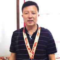 他是金融業(yè)務骨干，更是深藏不露的一等功臣