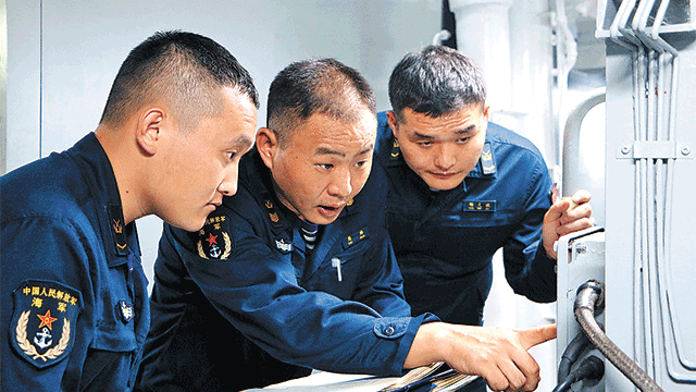 最美新時代革命軍人丨海軍?？谂灱紟熤軒洠簣允厣钆撝鹄诵?/>
				</a>
										<div   id=